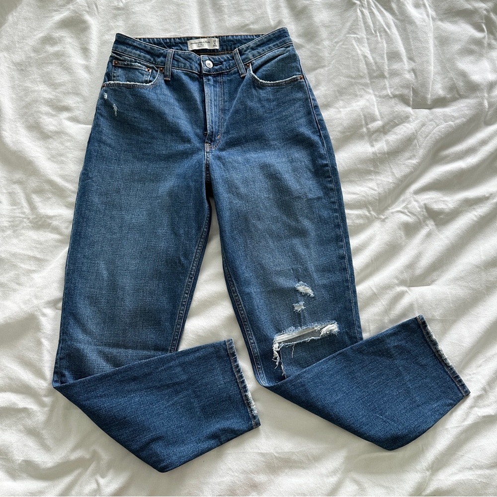 Abercrombie Mom Jean High Rise